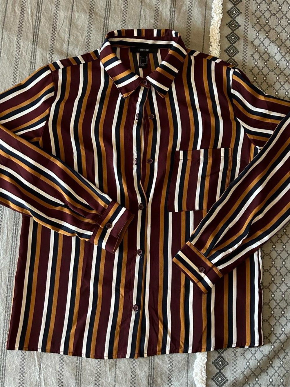 Women’s Forever 21 button up